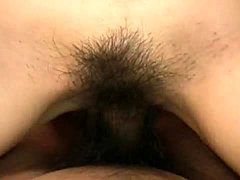 समलैंगिक एशियाई शौकिया बिना सेंसर के वीडियो में उपशीर्षक के साथ बेयरबैक सेक्स के लिए प्रस्तुत करता है