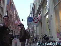 Sød hollandsk amatørprostitueret kører i en dampende video