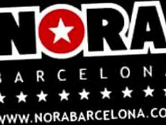 ヨーロッパの熟女ノラ・バルセロナがアリカンテのエロティックフェスティバルで!