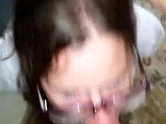 Mature mommy with big tits gives a blowjob in amatuer video