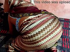 Indyjska macocha dominuje nad swoim pasierbem w gorącym chudai